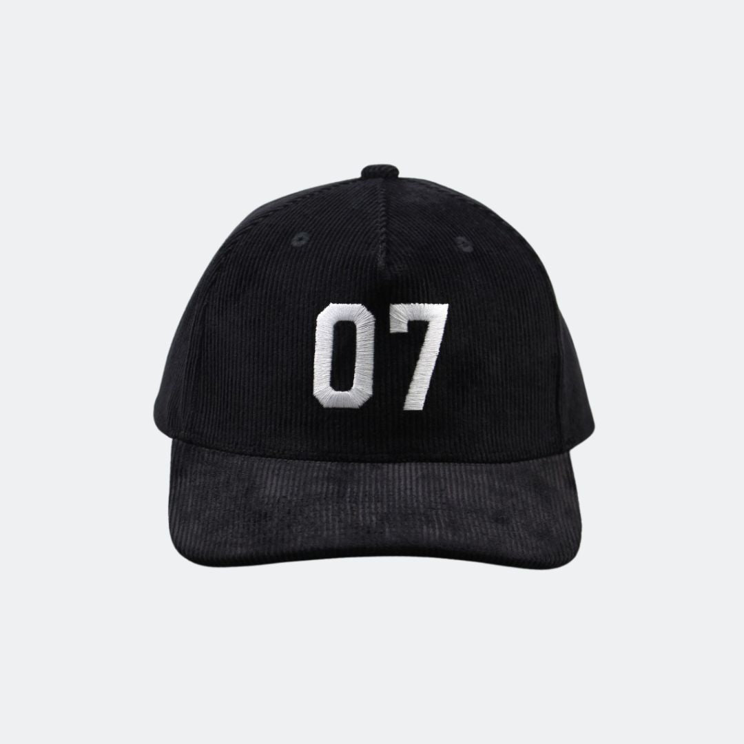 THE COMPLETION CAP - BLACK CORDUROY