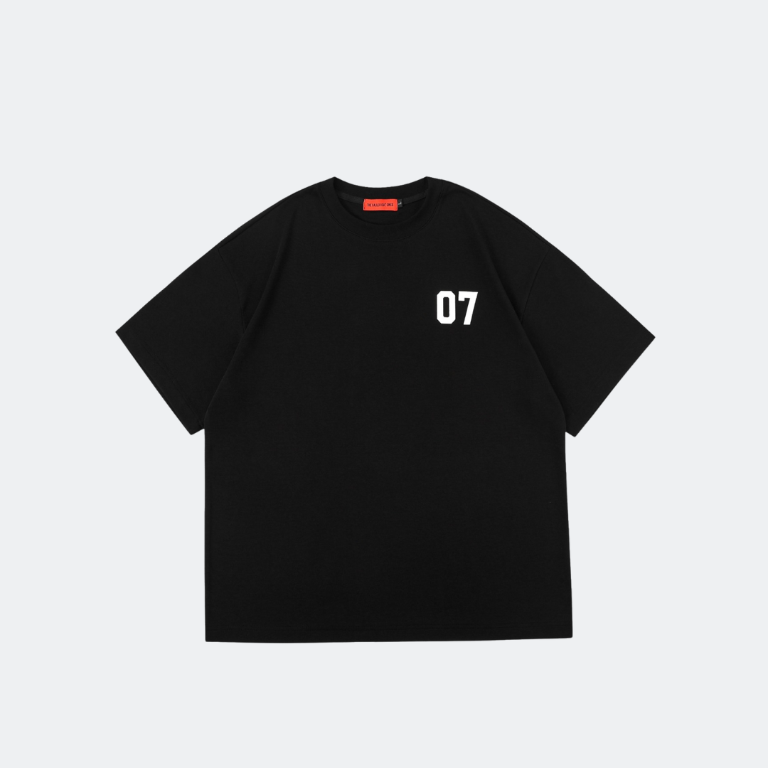 ESSENCE TEE - BLACK