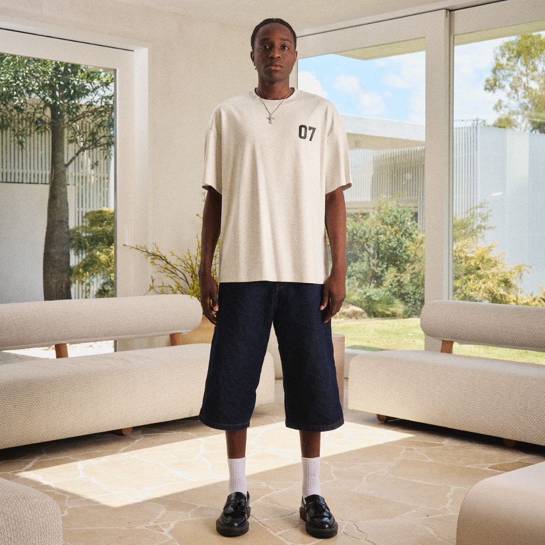 ESSENCE TEE - HEATHER GREY